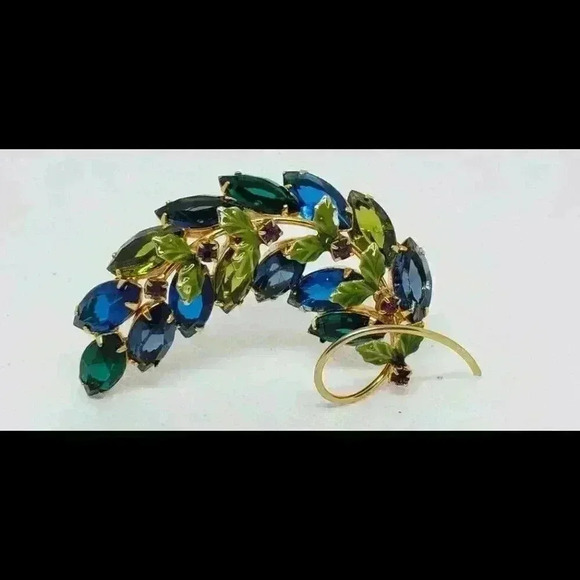 Vintage Juliana Rhinestone Leaf with Enamel Accents Blue Green Purple Open Back - Picture 8 of 8
